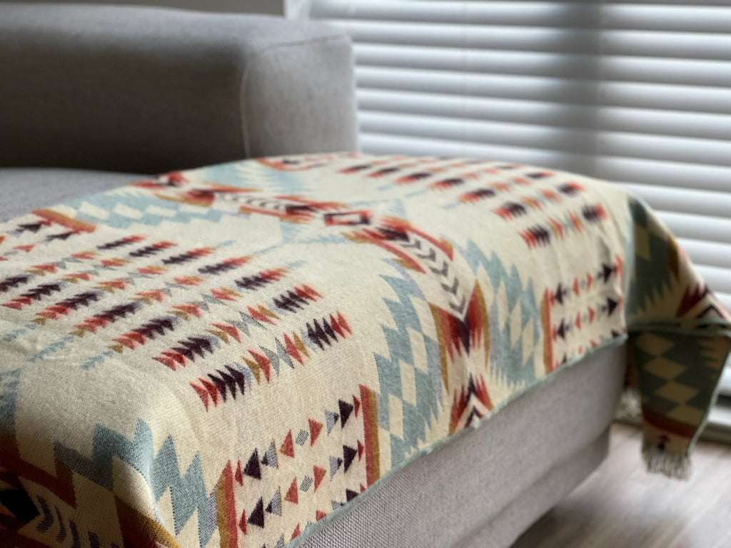 Secoya Handwoven Artisan Throw Blanket - Vibrant Mint